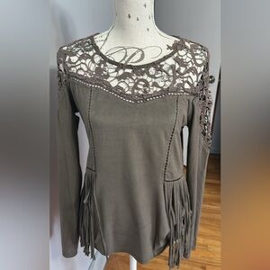 Chic Lace Trim Long Sleeve Dress in Brown